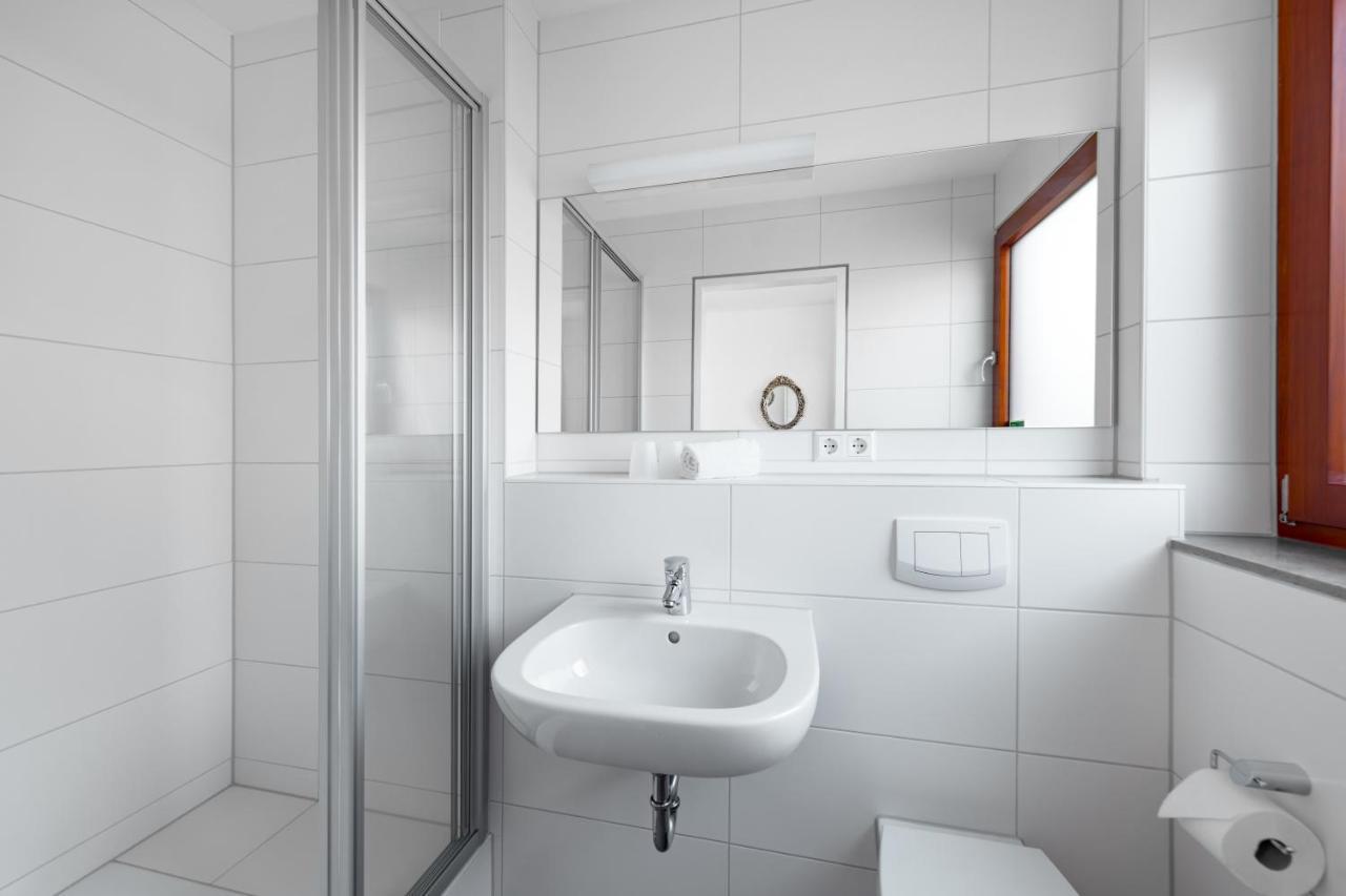 Hotel Garni Am Olgaeck Stuttgart Ngoại thất bức ảnh