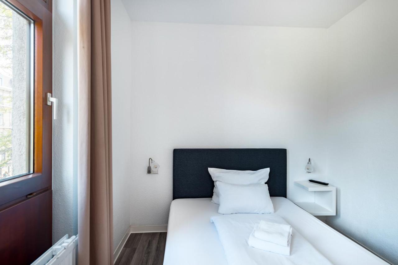 Hotel Garni Am Olgaeck Stuttgart Ngoại thất bức ảnh
