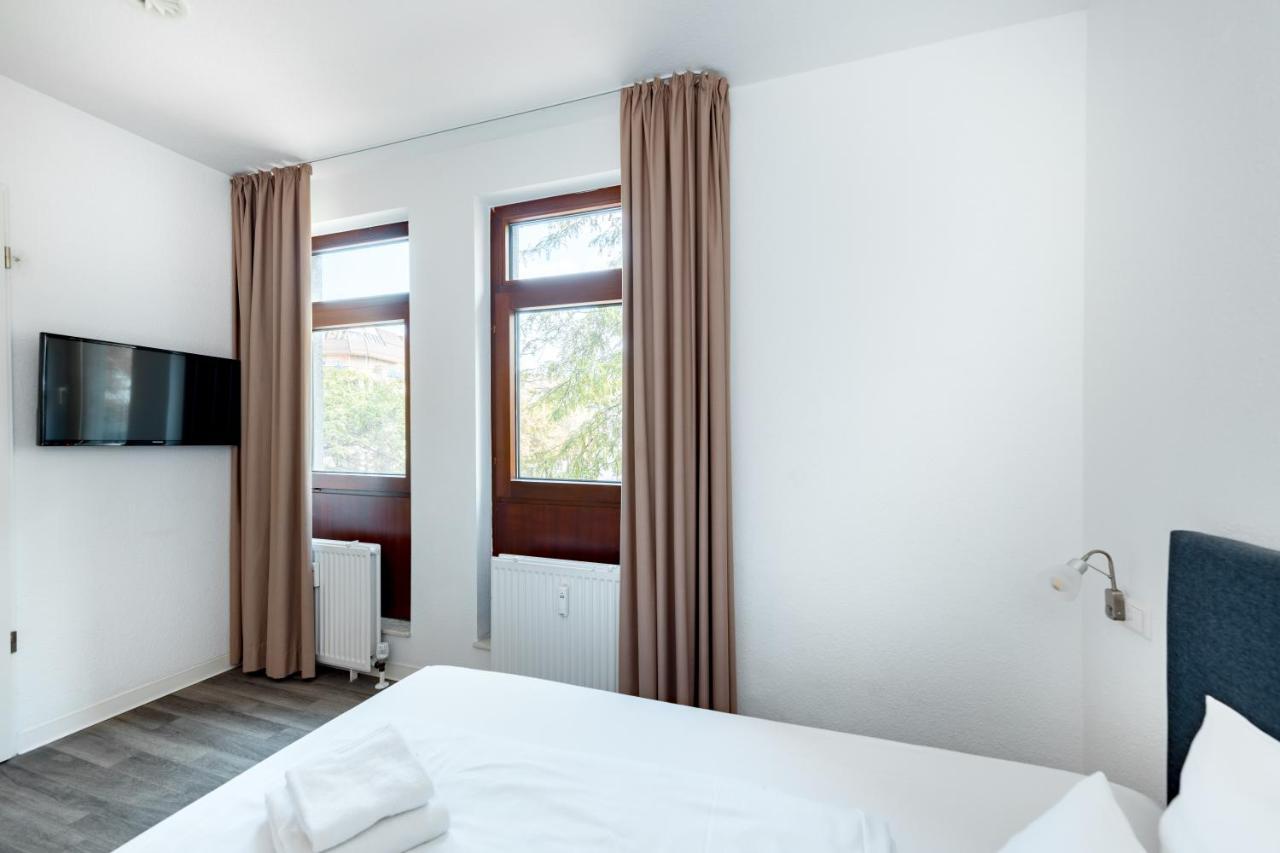 Hotel Garni Am Olgaeck Stuttgart Ngoại thất bức ảnh